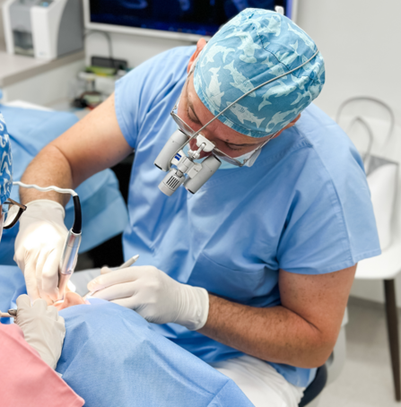 Zavádění implantátů