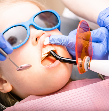 První zoubky? Ideální čas pro první návštěvu zubní ordinace